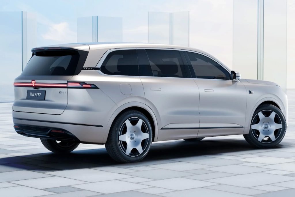 DEEPAL S09, il SUV con motore EREV di Changan | Elettronauti.it