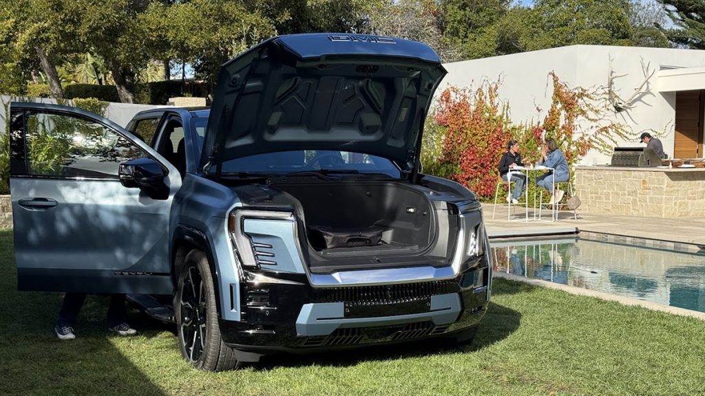 GMC Sierra EV Denali 2025: Potenza, Lusso e Innovazione nel Segmento dei Pick-Up Elettrici | Elettronauti.it