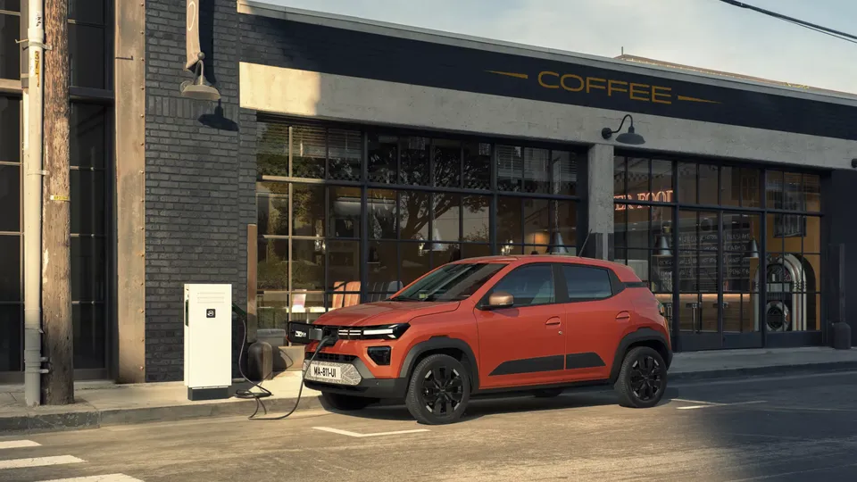 Un cambio radicale per Dacia Spring 2024