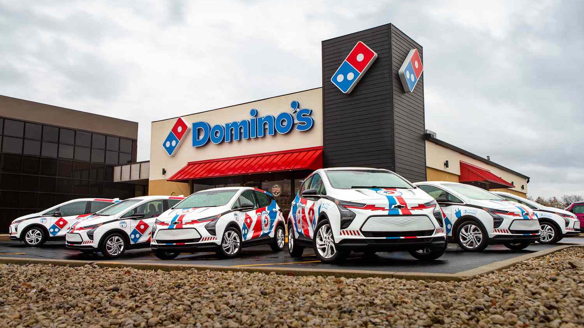 Domino's Pizza - Via alle consegne elettriche con 800 Chevrolet Bolt