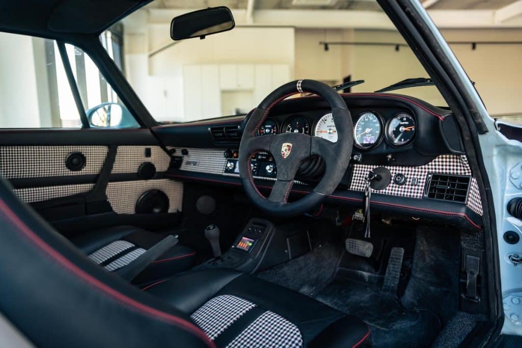 Everrati annuncia una nuova conversione Porsche completamente elettrica ispirata alla classica ST | Elettronauti.it