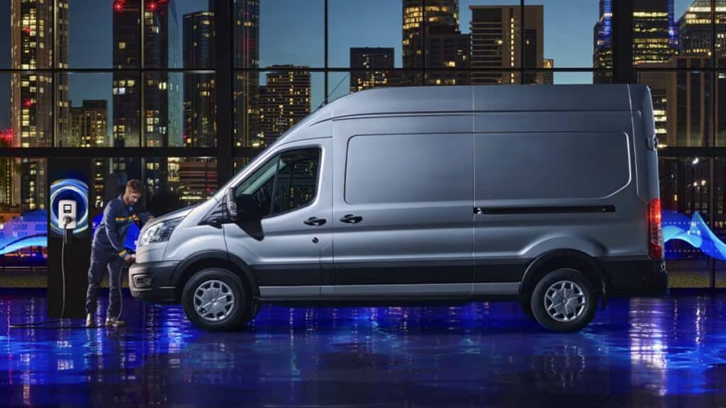 Ford collabora con LG Energy Solution per costruire uno dei più grandi impianti di batterie EV d'Europa | Elettronauti.it