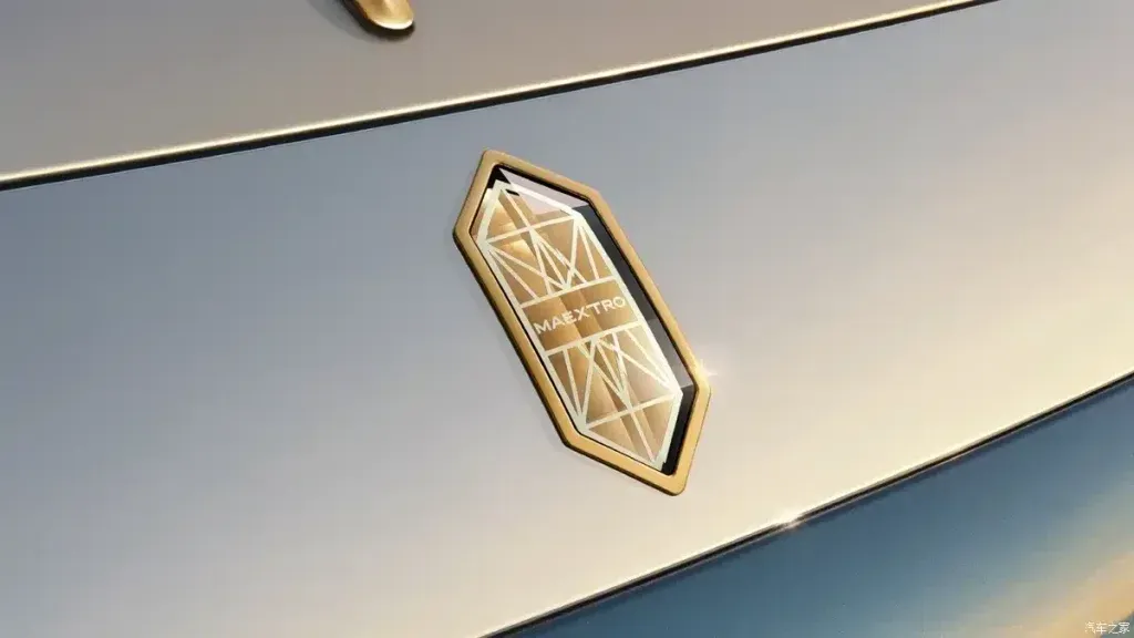 Maextro S800 Grand Design, lusso EV fino a 258.000 Euro | Elettronauti.it
