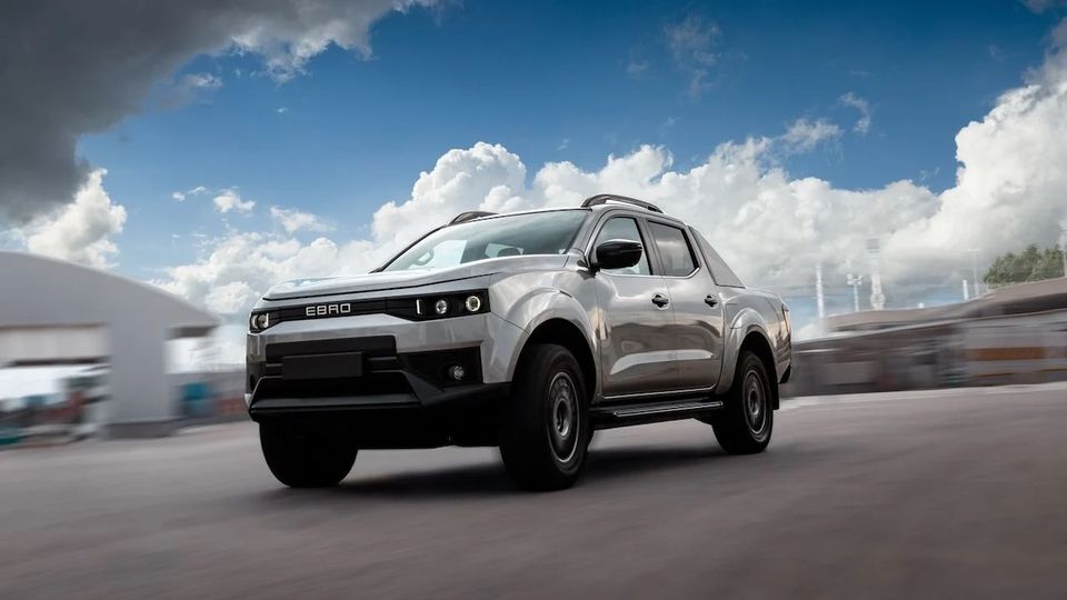EBRO: pick-up e furgone dalla Nissan Navara