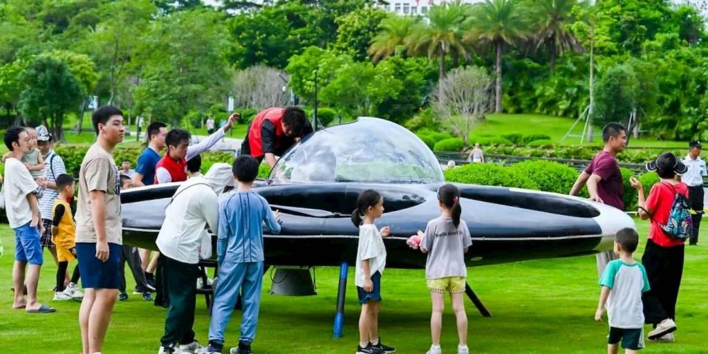Un UFO in Cina? Dai un'occhiata al primo disco volante elettrico con equipaggio | Elettronauti.it