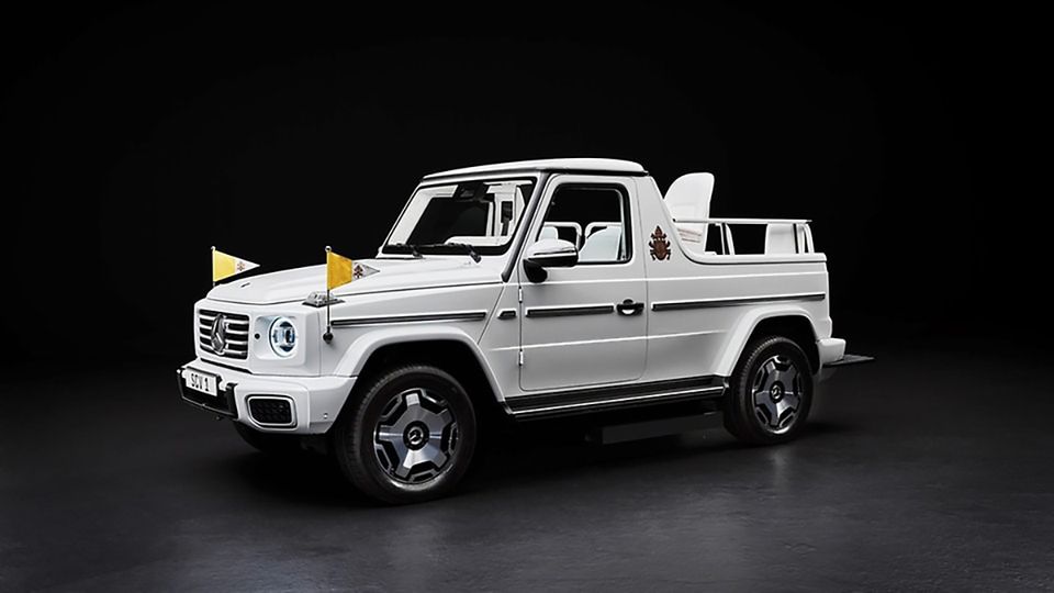 Un nuova Mercedes Classe G Elettrica per Papa Francesco