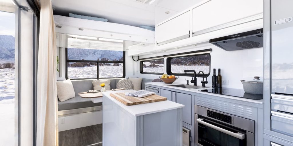 La caravan solare di Living Vehicle - ha più energia di quella delle nostre case | Elettronauti.it