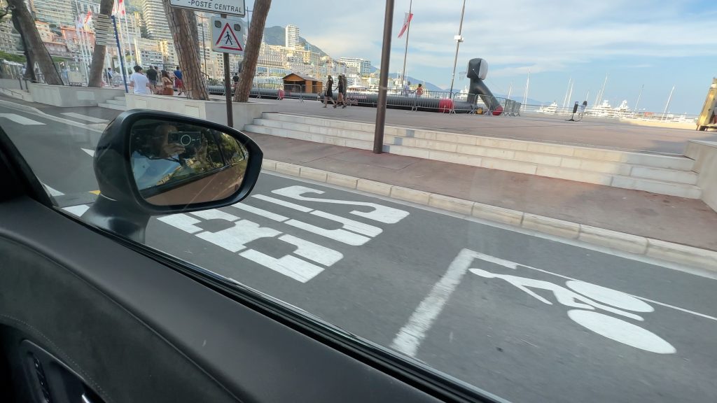 Bus, bici e piazzole della Formula 1: anche questa è Monaco - Elettronauti.it