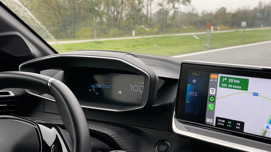 A metà strada, passando vicino al lago di Viverone - Elettronauti.it