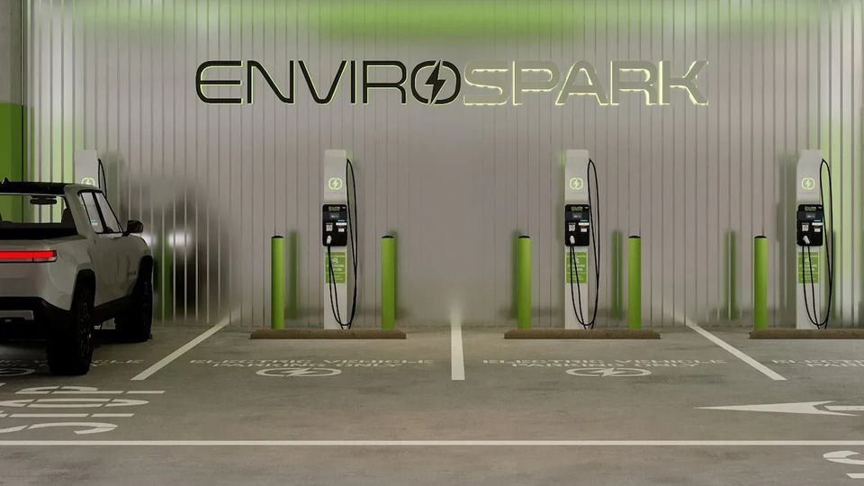 EnviroSpark è pronta ad assumere i talenti del team Tesla Supercharger