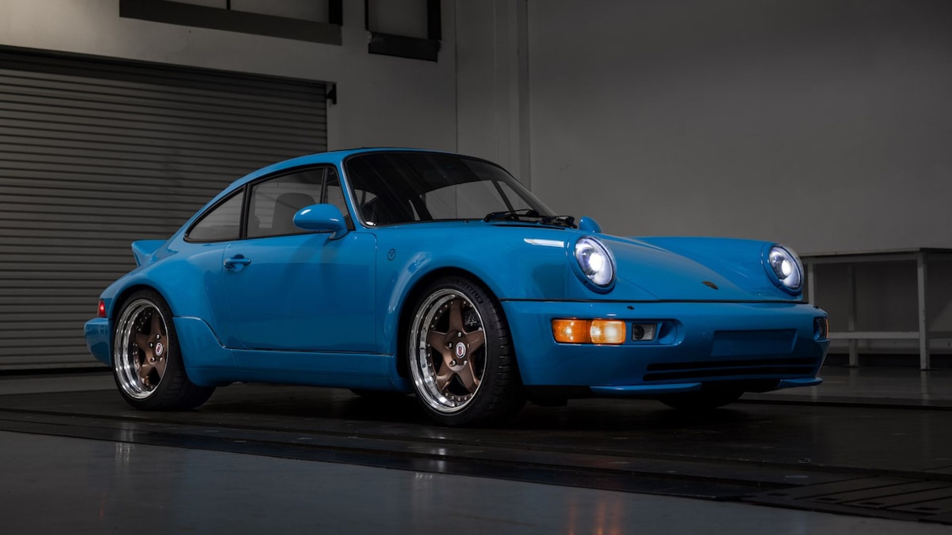 Everrati annuncia una nuova conversione Porsche completamente elettrica ispirata alla classica ST