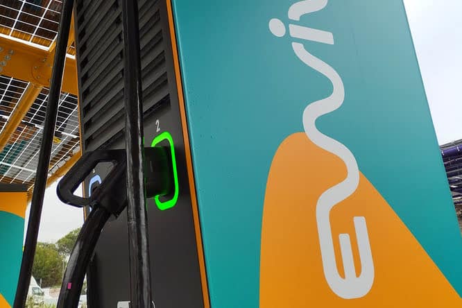 Ewiva, la Joint-Venture Volkswagen - Enel X Way, per realizzare la più grande rete di ricarica ad alta potenza in Italia | Elettronauti.it