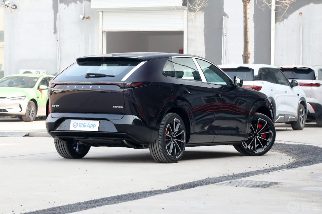 Mazda CX-6e 2026: nuova versione EV ed EREV dalla Cina | Elettronauti.it