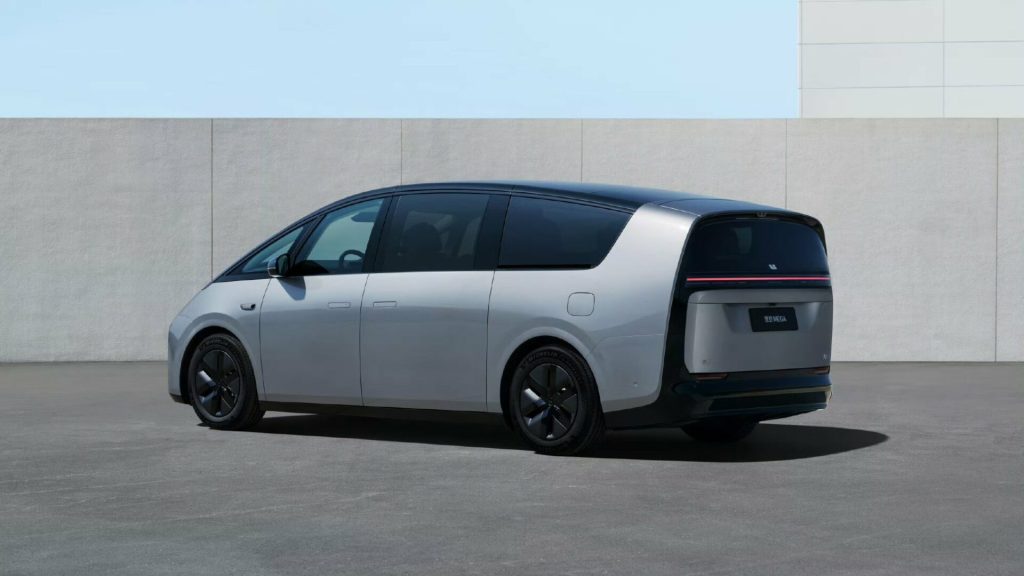 Li Auto mostra un'auto elettrica con una potenza di carica di picco di 552 kW grazie alla batteria 5C di CAT | Elettronauti.it