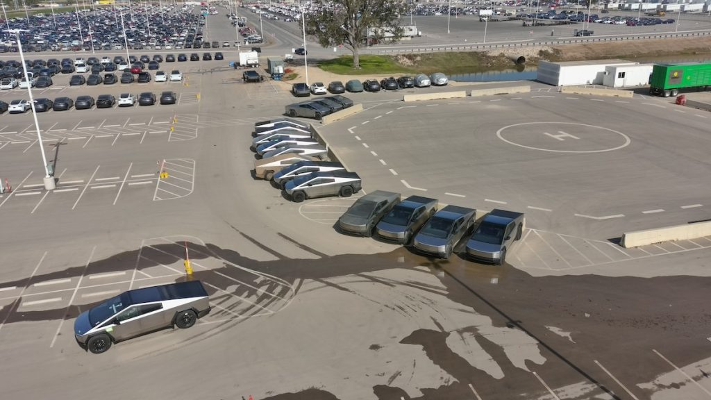 Giovedì cibernetico: Tesla rilascia i dettagli della rivelazione finale del Cybertruck e dei prezzi | Elettronauti.it