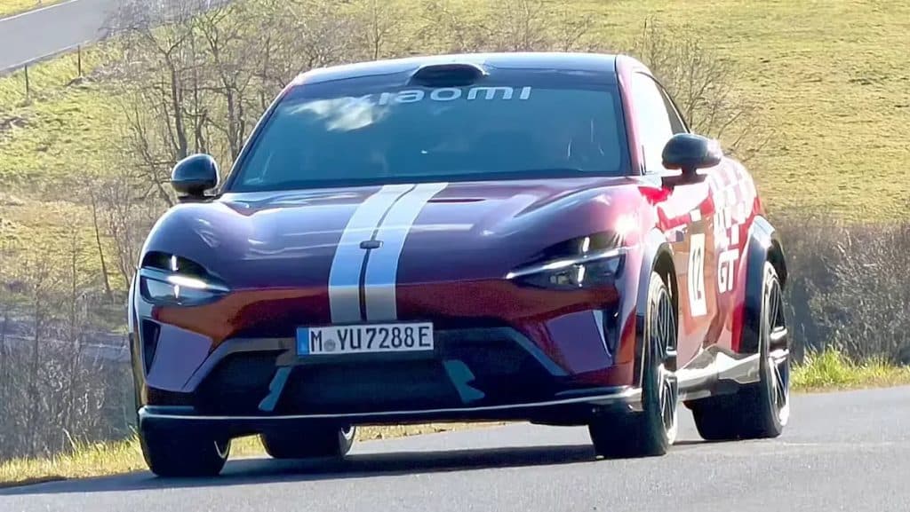 Xiaomi YU7 GT debutto a Pechino: 990 CV e 300 km/h | Elettronauti.it