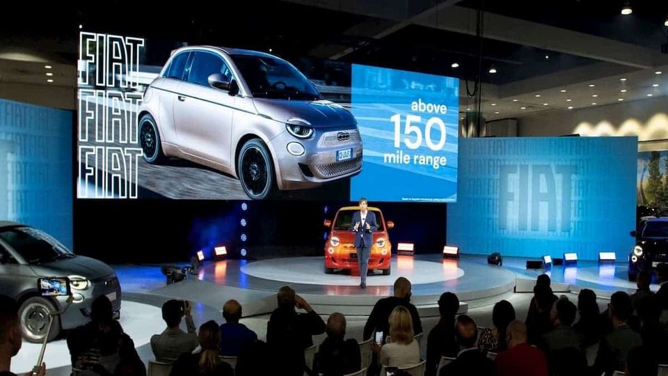 Fiat porta il suo veicolo elettrico più venduto negli Stati Uniti. Ci auguriamo che l'entusiasmo del CEO Olivier Francois aiuti a conquistare gli americani.