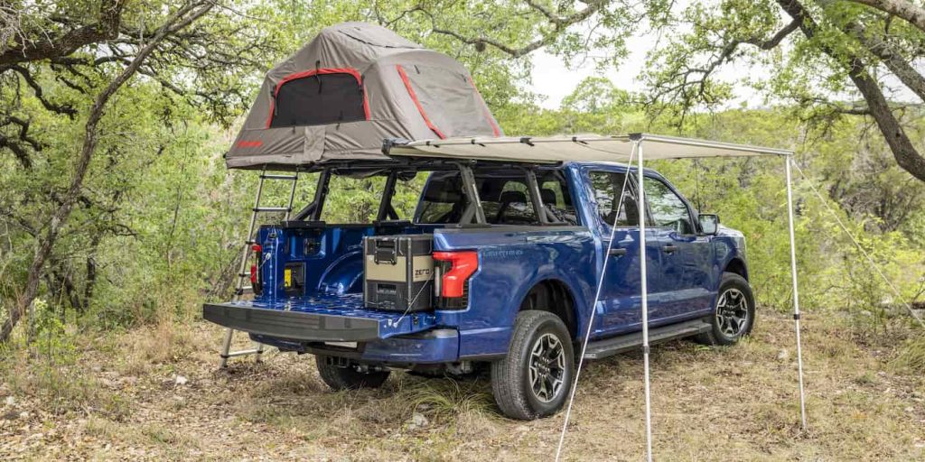 Ford elabora la modalità campeggio definitiva per il suo prossimo pick-up elettrico | Elettronauti.it