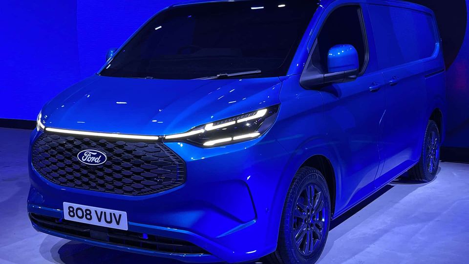 Ford e-Transit Anteriore