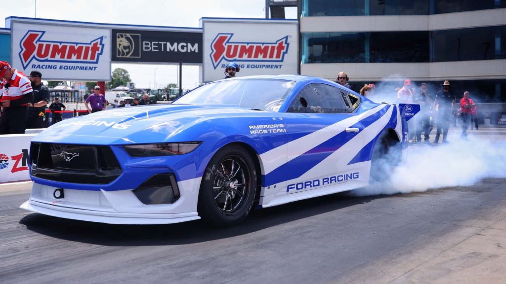 Ford Mustang Cobra Jet 2200: record EV nel quarto miglio | Elettronauti.it