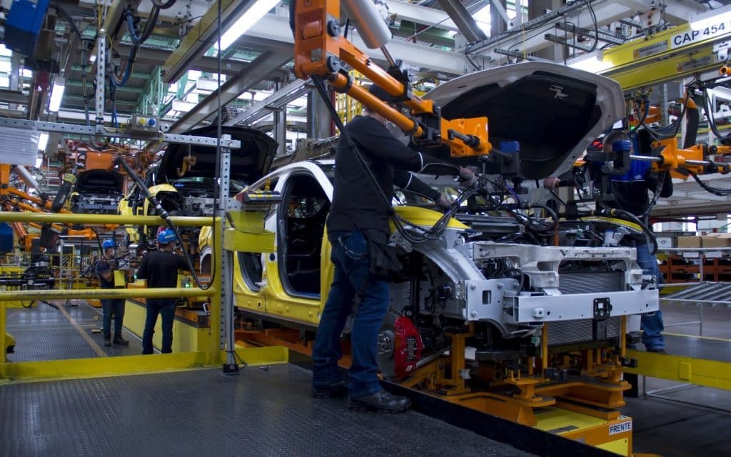 Linea produzione Ford mach-e | Elettronauti.it