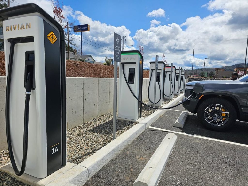 Rivian sta progettando un sistema di accumulo energetico domestico simile a Tesla Powerwall? | Elettronauti.it