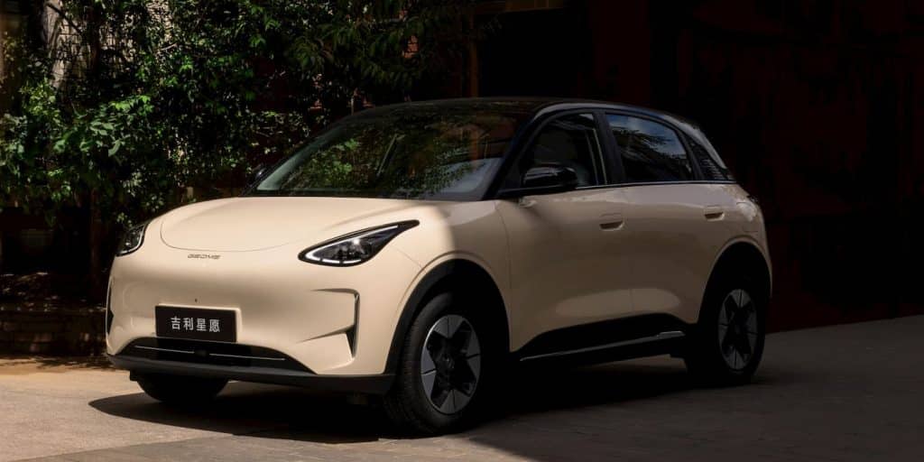 Geely presenta la nuova Geome Xingyuan EV a basso costo per sfidare BYD Dolphin. | Elettronauti.it