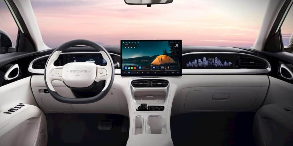 Geely presenta la nuova Geome Xingyuan EV a basso costo per sfidare BYD Dolphin. | Elettronauti.it