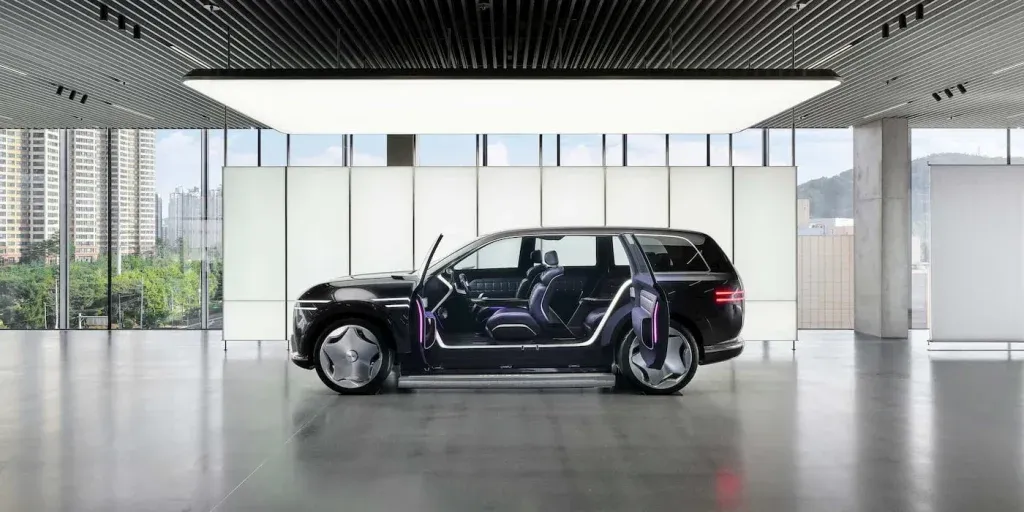 Genesis GV90 EV - svelata la data di lancio | Elettronauti.it
