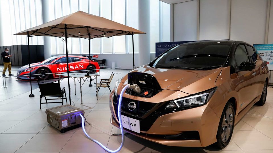 Giappone, tra tecnologia e tradizione non c'è posto per l'auto elettrica