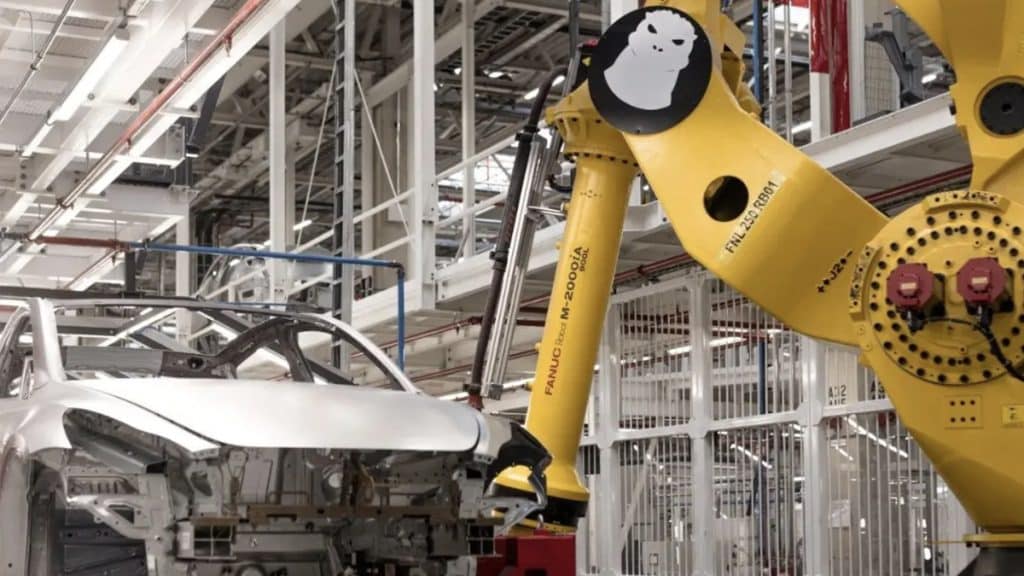 Tesla mostra il nuovo robot "Godzilla" - uno sguardo approfondito all'ultima linea di produzione | Elettronauti.it