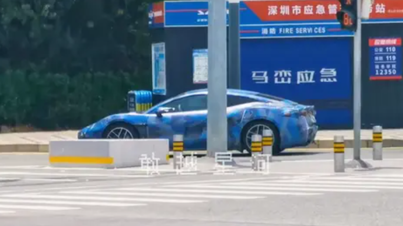 BYD Denza Z: avvistato il prototipo della nuova sportiva elettrica a due posti | Elettronauti.it