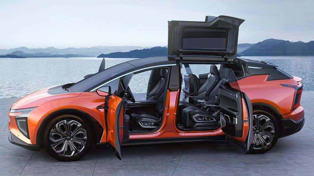 HiPhi X - il lussuoso SUV 100% elettrico Cinese in arrivo in Europa | Elettronauti.it