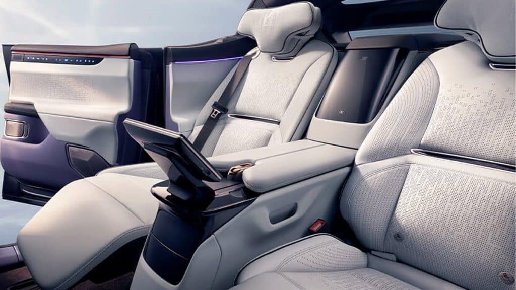 HiPhi X - il lussuoso SUV 100% elettrico Cinese in arrivo in Europa | Elettronauti.it