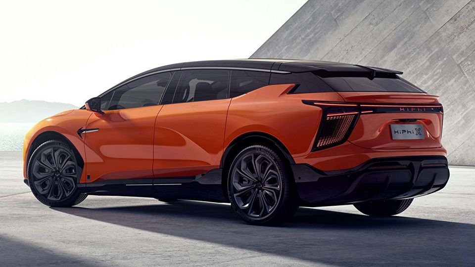 HiPhi X - il lussuoso SUV 100% elettrico Cinese in arrivo in Europa