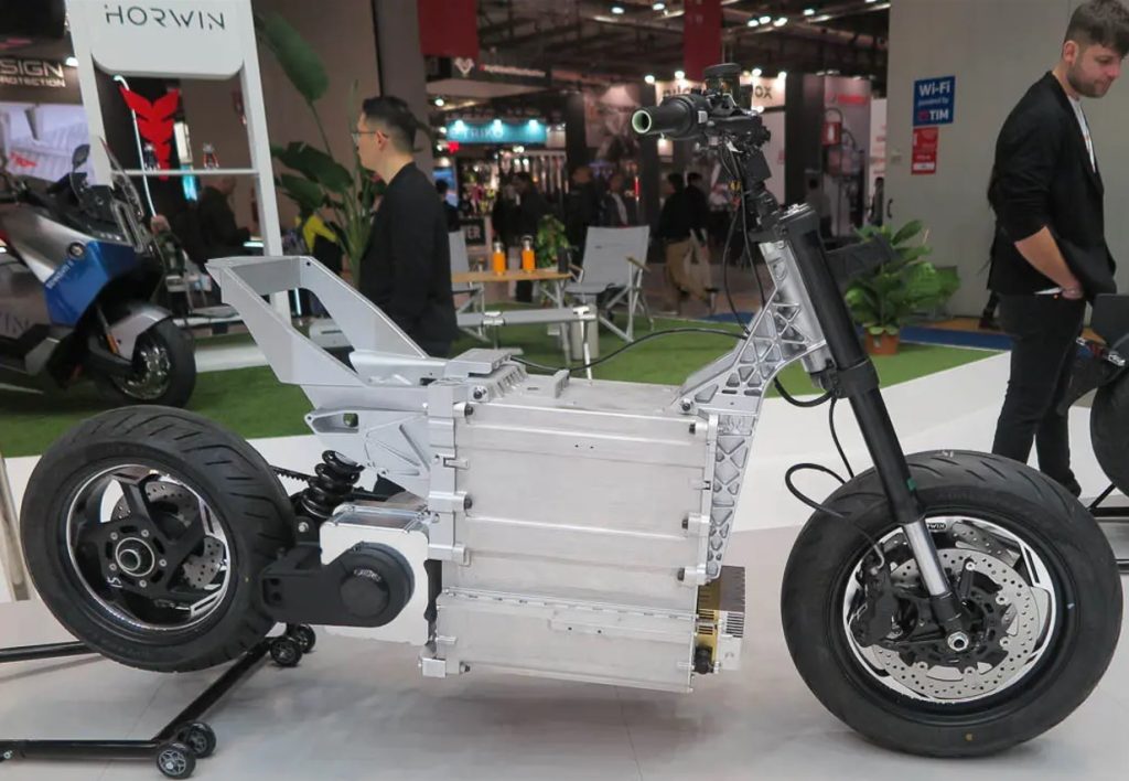 Horwin presenta il suo nuovo scooter elettrico Senmenti 0 al CES di Las Vegas | Elettronauti.it