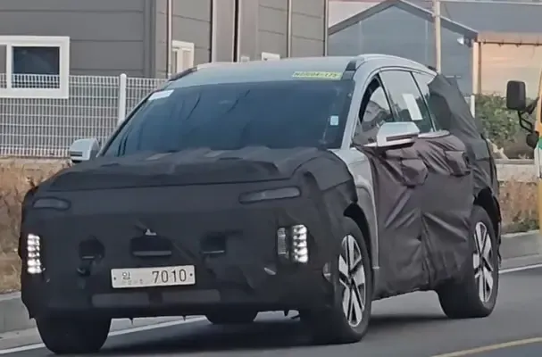 Hyundai IONIQ 7 è stata avvistata in fase di test, il  primo SUV elettrico a 3 file del marchio | Elettronauti.it