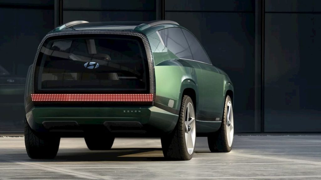 Hyundai IONIQ 7 è stata avvistata in fase di test, il  primo SUV elettrico a 3 file del marchio | Elettronauti.it