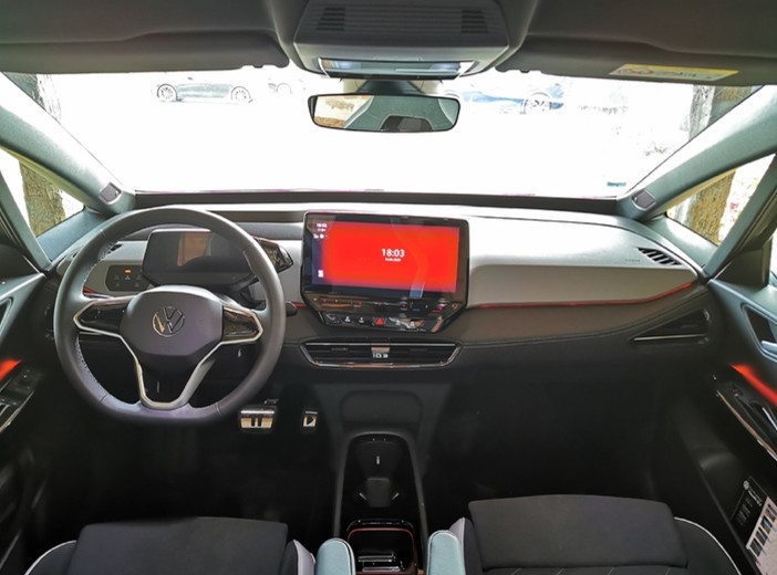 Interni della Volkswagen ID.3 | Elettronauti.it