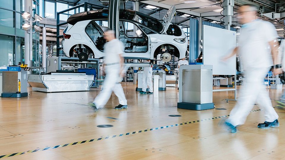 Produzione di VW ID.3 a Dresda. Foto: Oliver Killig / VWS.extern, CC BY-SA 4.0, via Wikimedia Commons