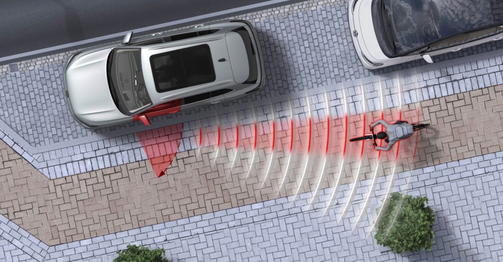 Exit warning system previene il fenomeno: “Car Dooring” | Elettronauti.it