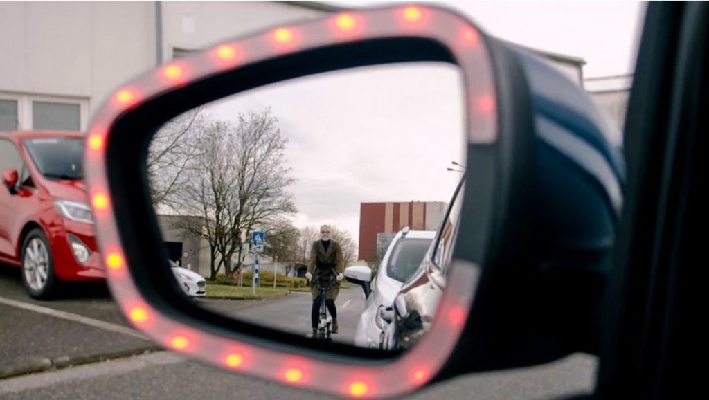 Exit warning system previene il fenomeno: “Car Dooring” | Elettronauti.it