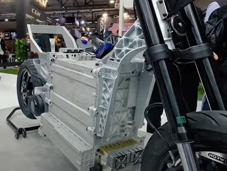 EICMA 2023 – Horwin SENMENTI O, l'e-scooter pronto a spaccare! | Elettronauti.it