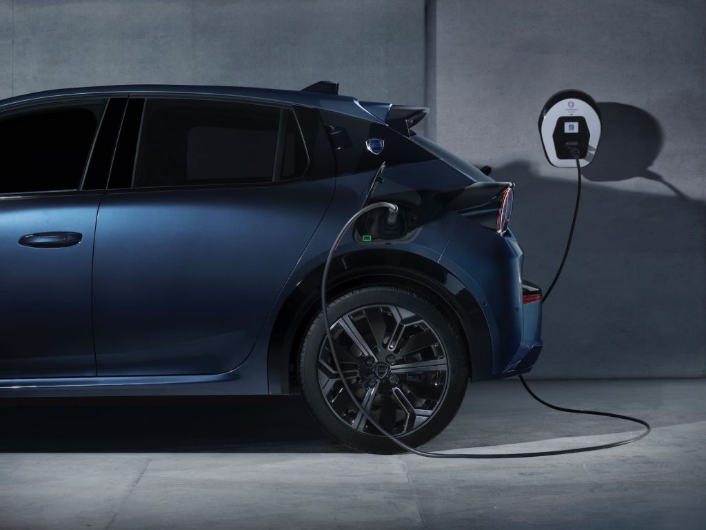 La nuova Lancia Ypsilon elettrica è stata presentata con settimane di anticipo rispetto al previsto | Elettronauti.it