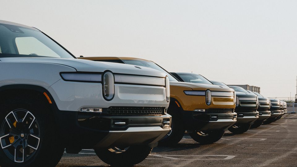 Apple sta valutando una potenziale partnership con Rivian?