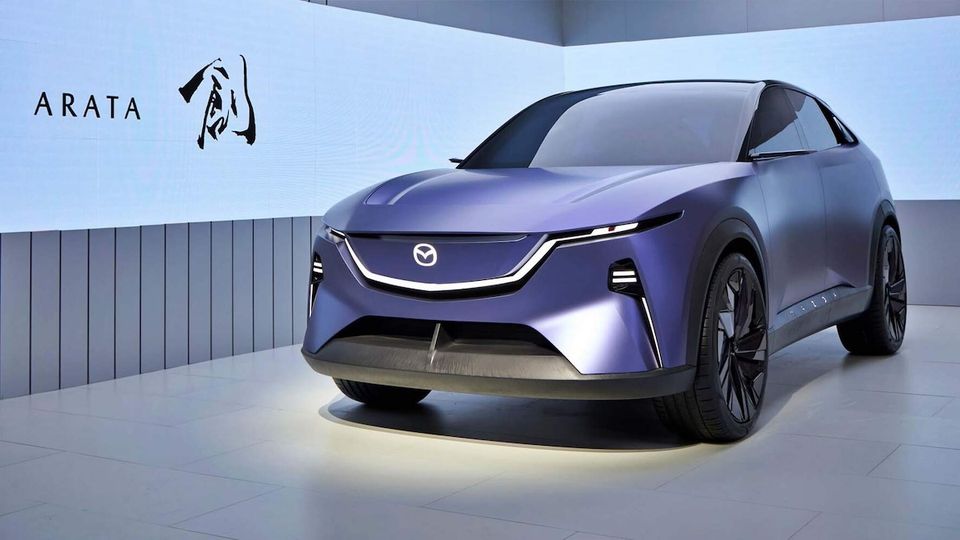 Mazda - un SUV EV sviluppata in Cina