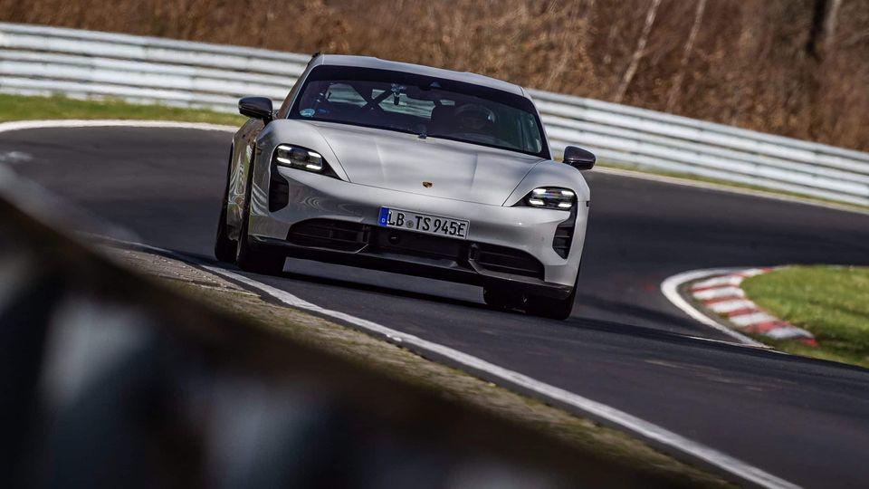 Taycan Turbo S al Nürburgring