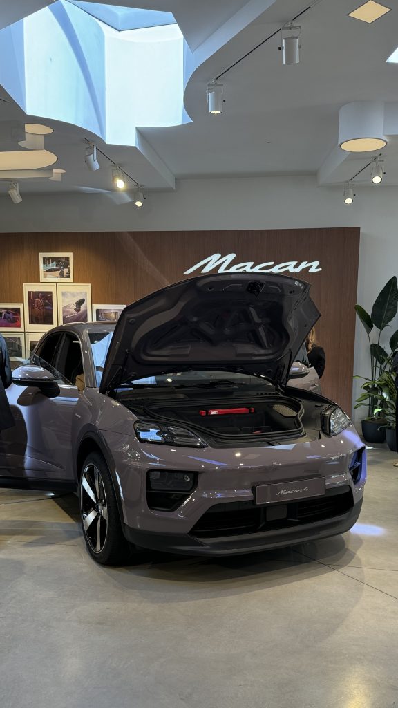 Porsche Macan EV - Milano Design Week | Elettronauti.it
