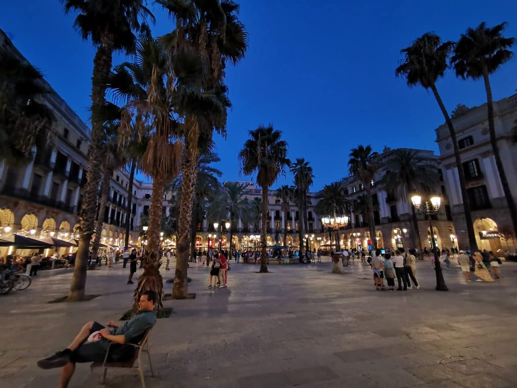 Caccia alle ricariche veloci in Spagna, Catalogna | Elettronauti.it