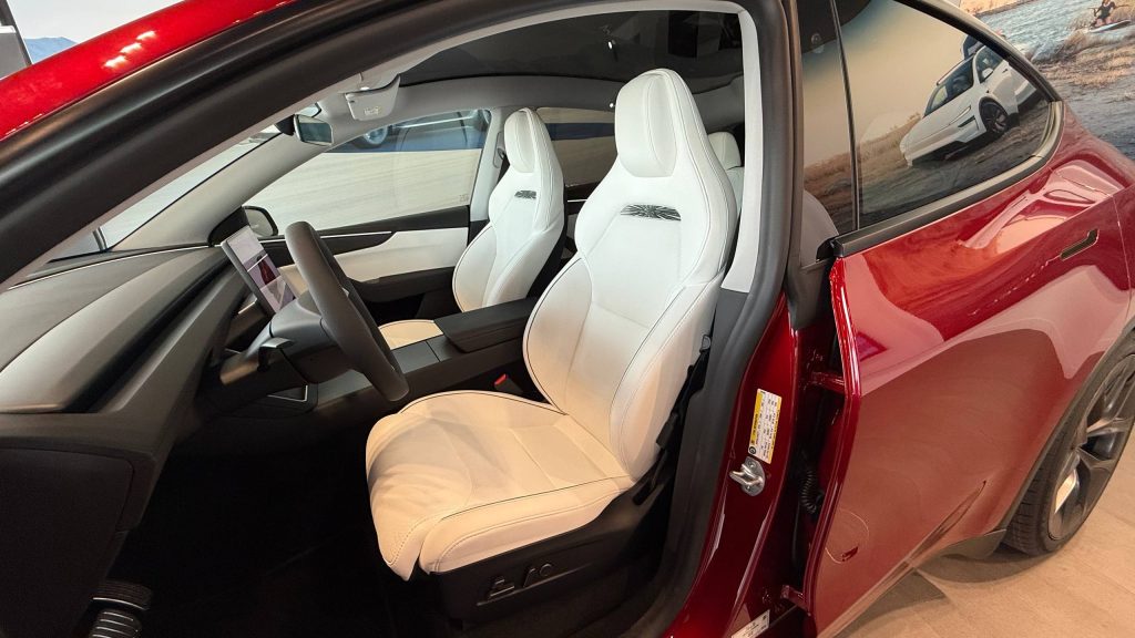 interni nuova Model Y Performance | Elettronauti.it